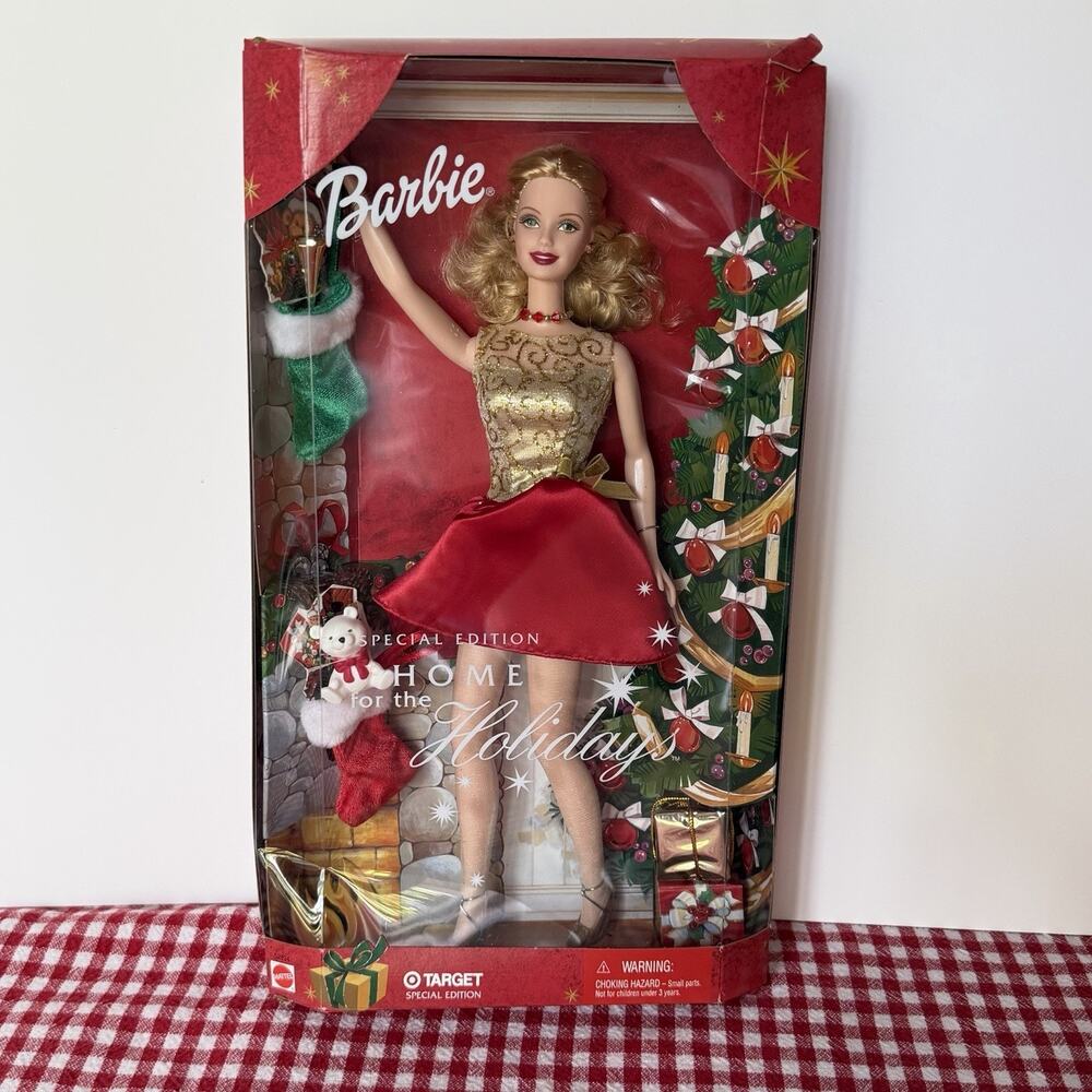 Barbie Home for the Holidays 2001 Target Special Edition Christmas Collection